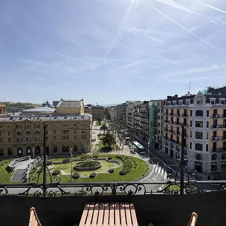 Apartman Majestic In The Location